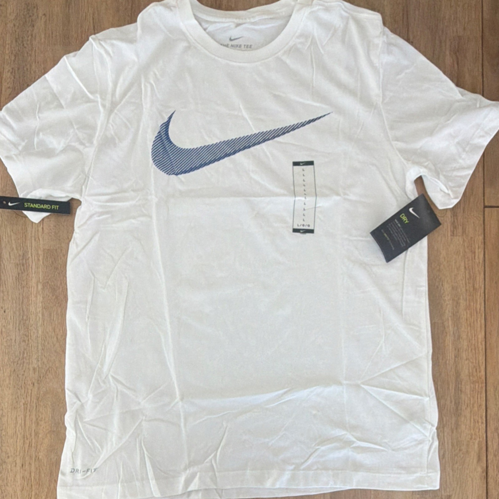 Nike Dri-FIT Men's White  T-Shirt L