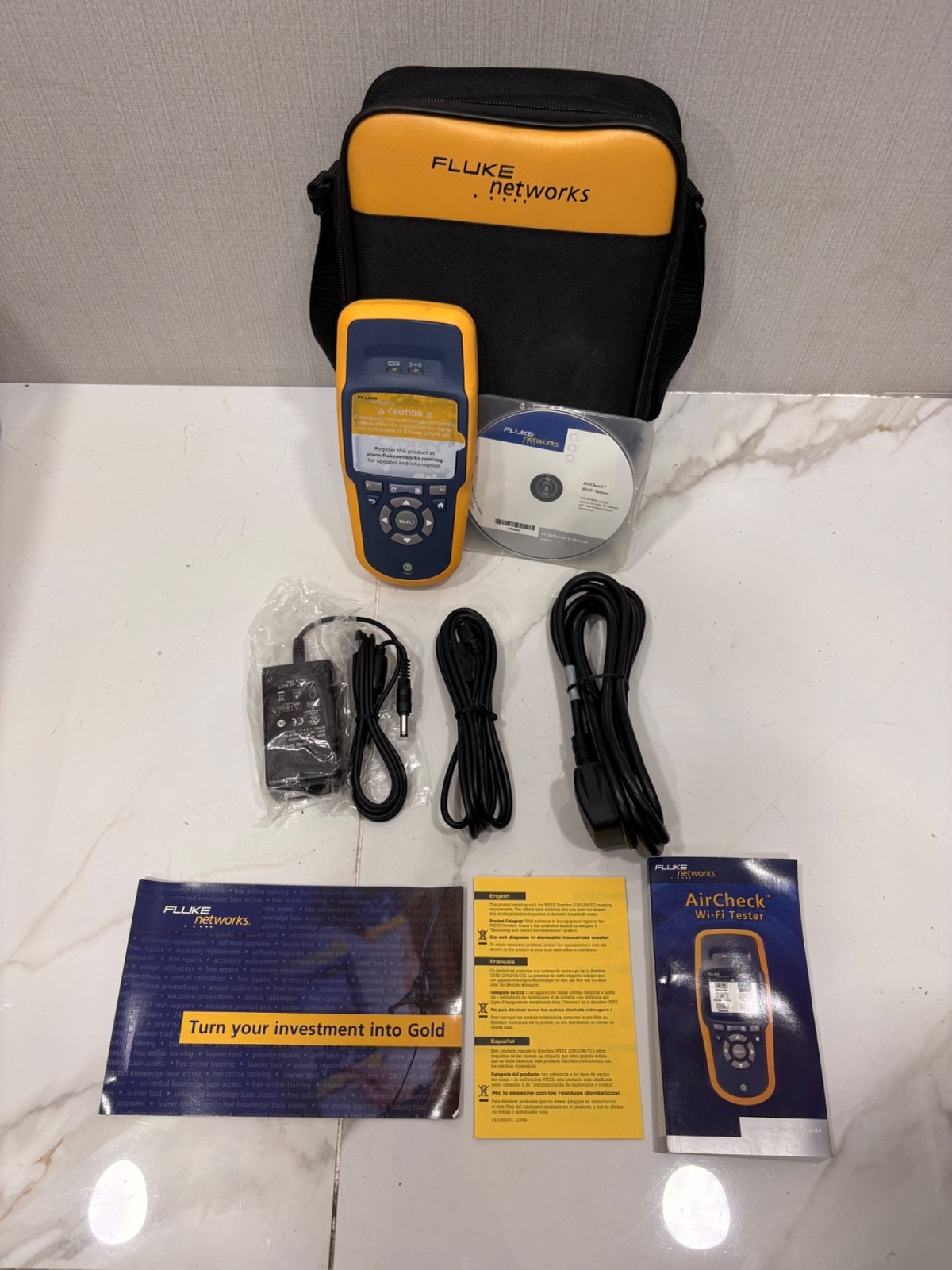 FLUKE NETWORKS AIR CHECK HANDHELD WI-FI TESTER 802.11 a/b/g/n