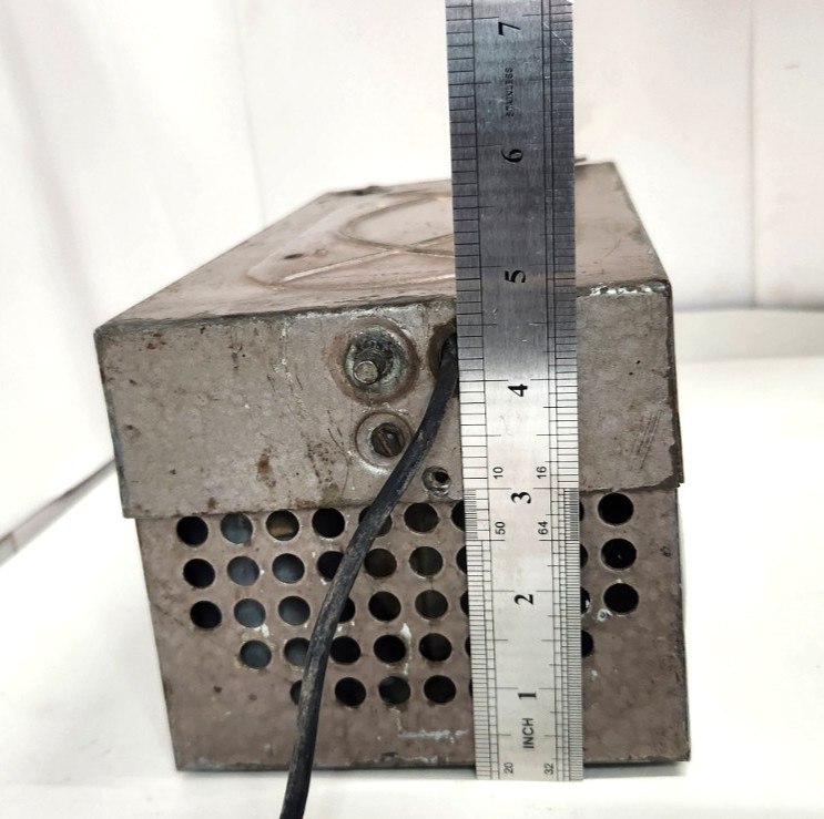 1947 47 Philco Model UN6-100 Under Dash Tube Car Radio~Tested & Powers Up!
