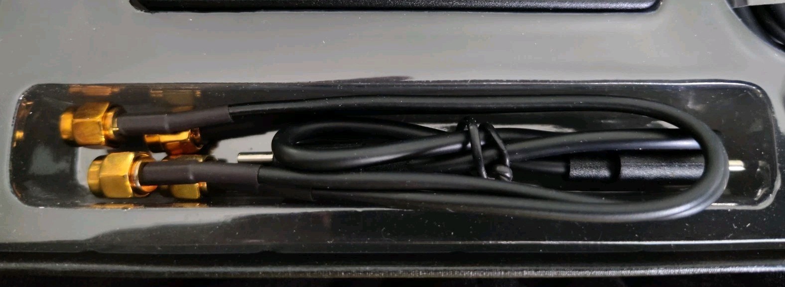NanoVNA Very Tiny Handheld Vector Network Analyzer
