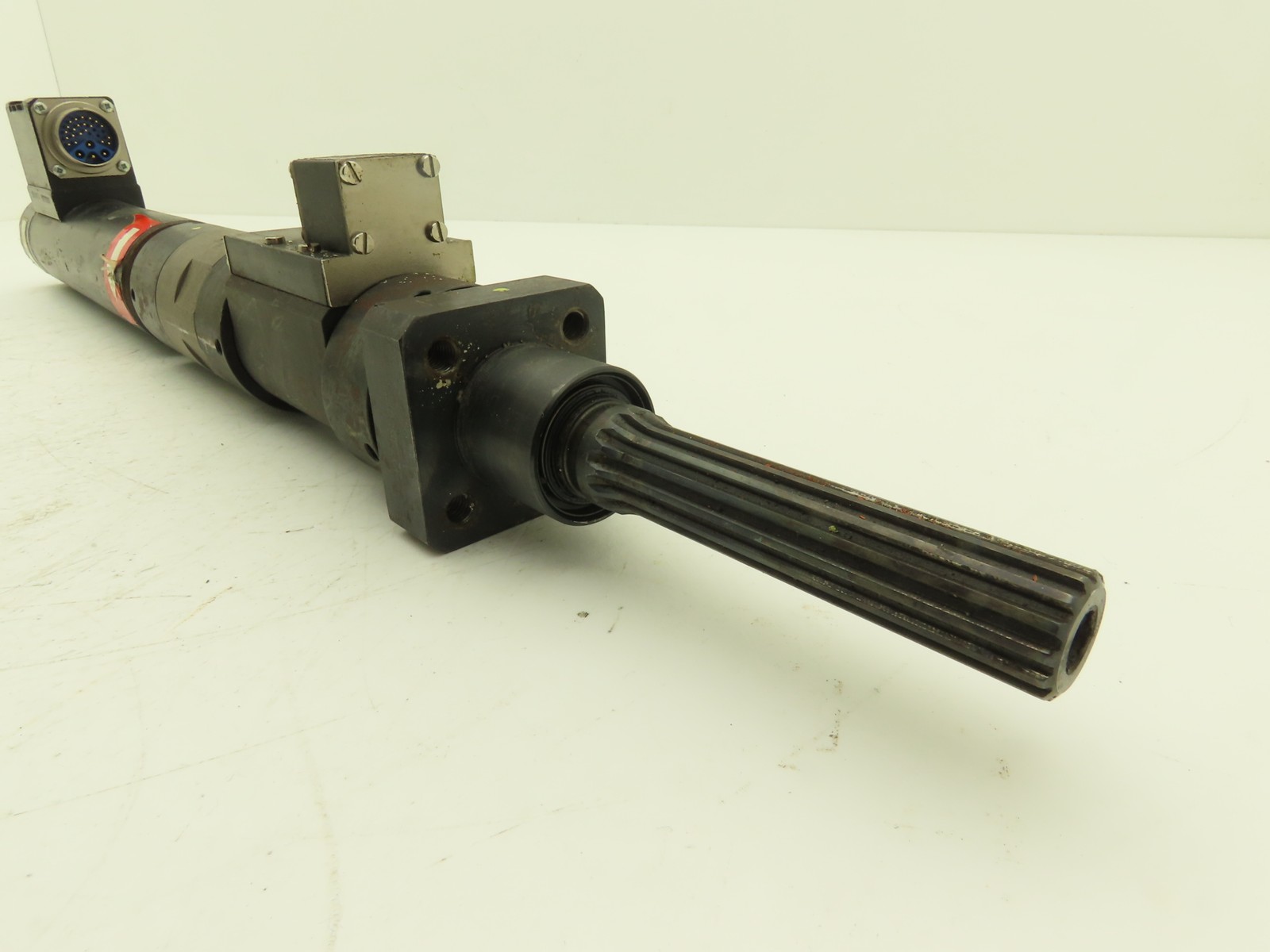 Gardner Denver 2 BB 933872 Servo Nutrunner Inline Tool w/Transducer Spline End