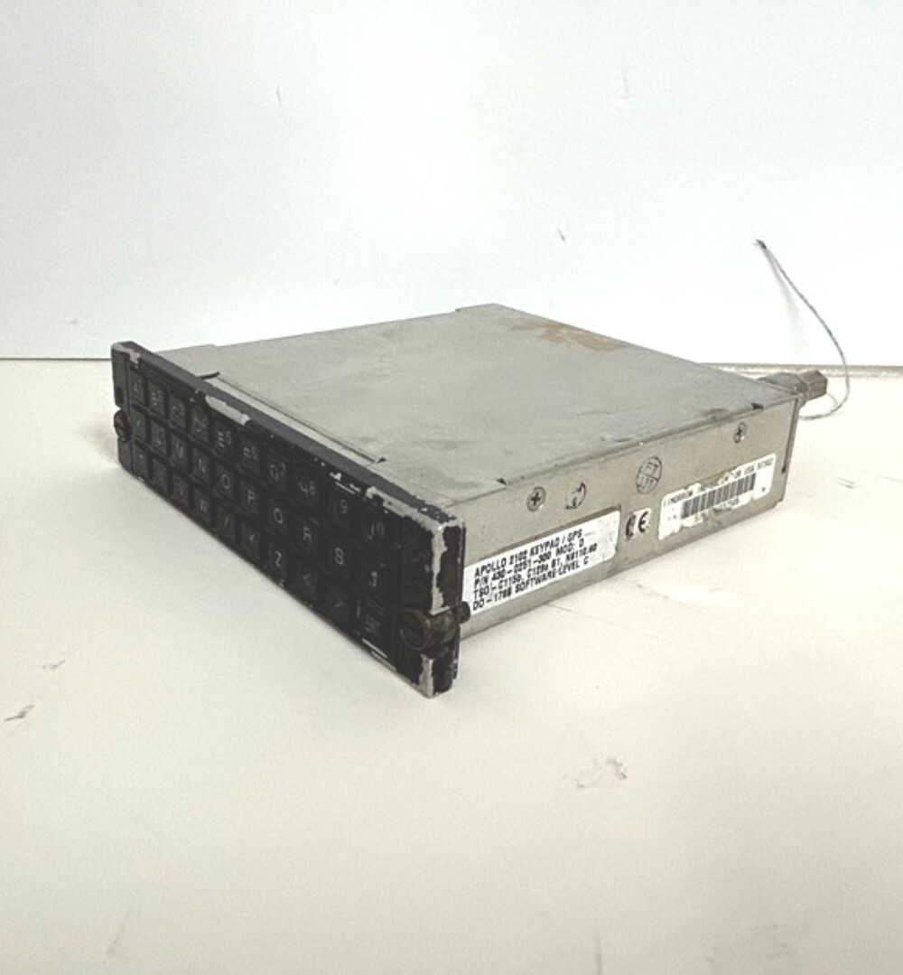 Apollo 2102 Aircraft GPS Keypad P/N 430-0251-300