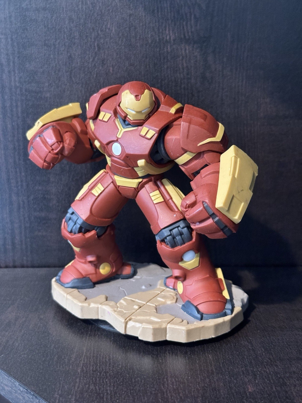 Disney Infinity 3.0 Editon Marvel's Hulkbuster Figure Iron Man