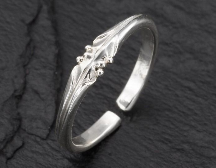 Solid Metal 925 Silver Women's Simple Adjustable Toe Ring 14k White Gold Plated