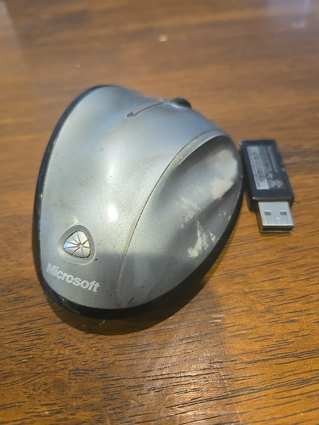 Microsoft Wireless Laser Mouse 6000 v2.0 Model 1140 w/ USB Receiver Tested Works