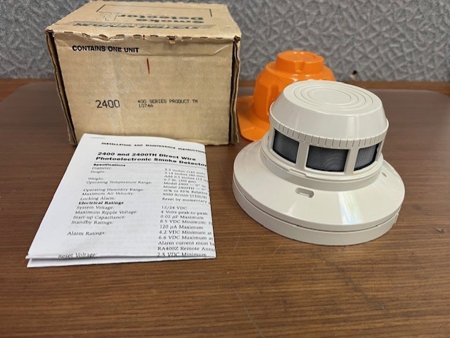 System Sensor 2400 smoke detector; NOS New in open box