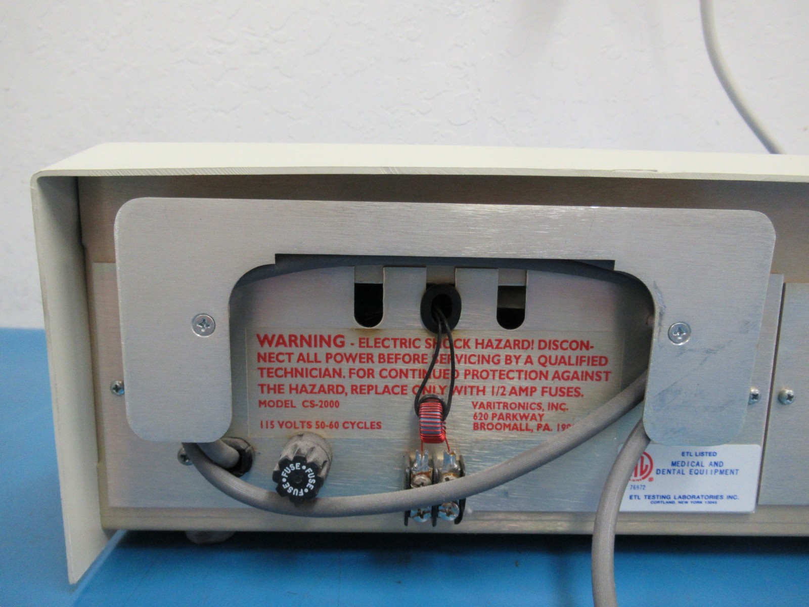 Varitronics CS-2000 CS2000 Light Signaling Interoffice Communication System