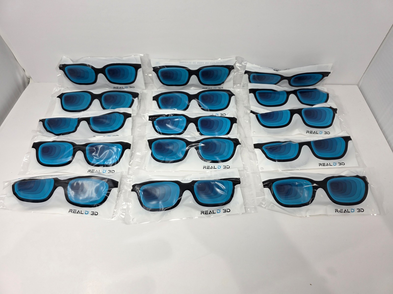 Lot of 15x Brand New Real D 3D Glasses ADULT Size PN: 0030109-001 ***