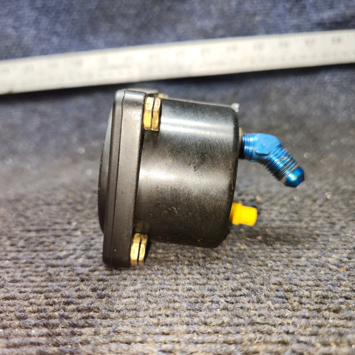 22-880-03 | Garwin | Beechcraft 35-33 | Suction Indicator