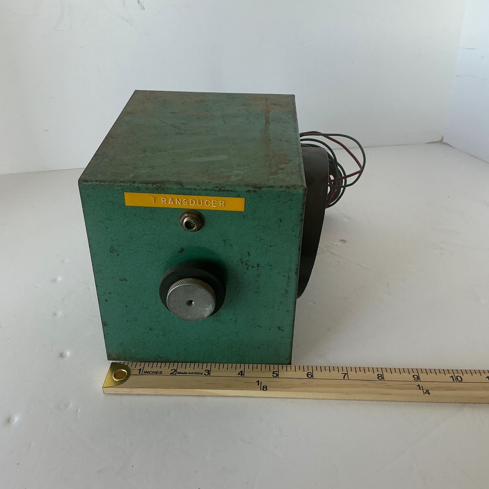 Herter's Fish and Bottom Indicator Model 130 Vintage Transistorized Depth Finder