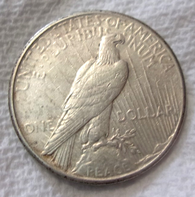1925-S Peace Silver Dollar Circulated 1 Dollar Coin