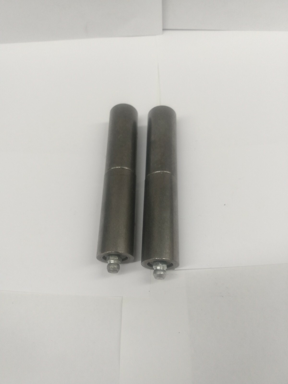 2 Barrel Hinges 4" with grease fitting