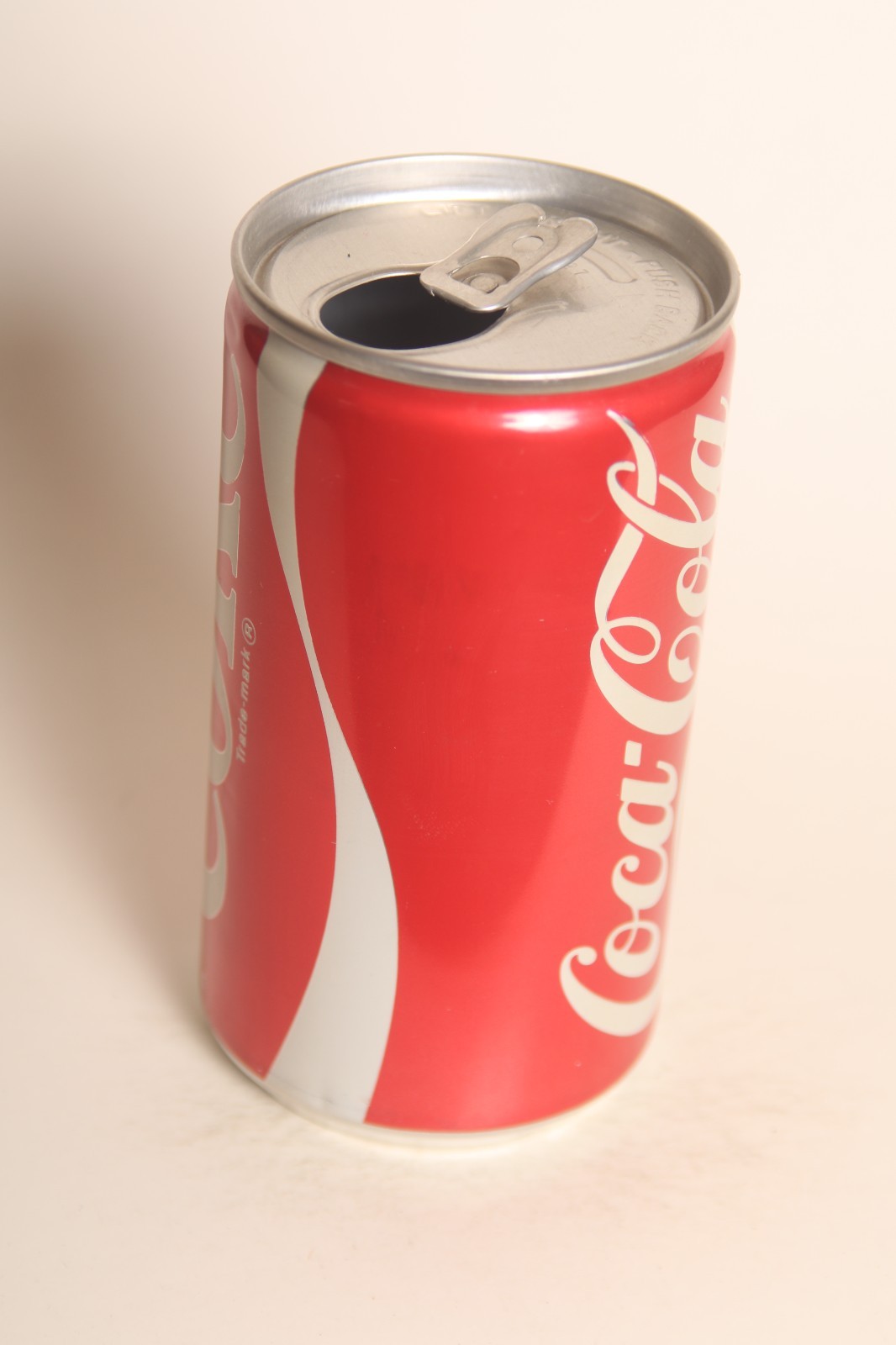 Coca-Cola soda can - 12oz