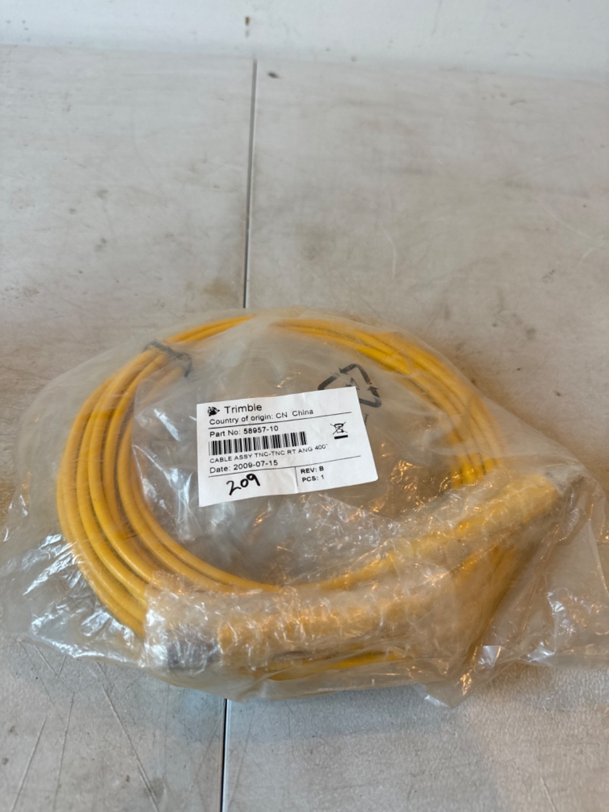 Trimble AG 58957-10 Cable, GPS, 10M, TNC/TNC rt. Angle