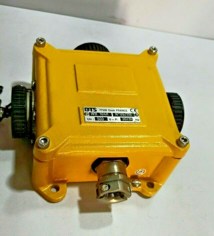DTS - Watertight Junction Box - WB 104R N.057116 - Un: 500 V-F: 50/60 Hz