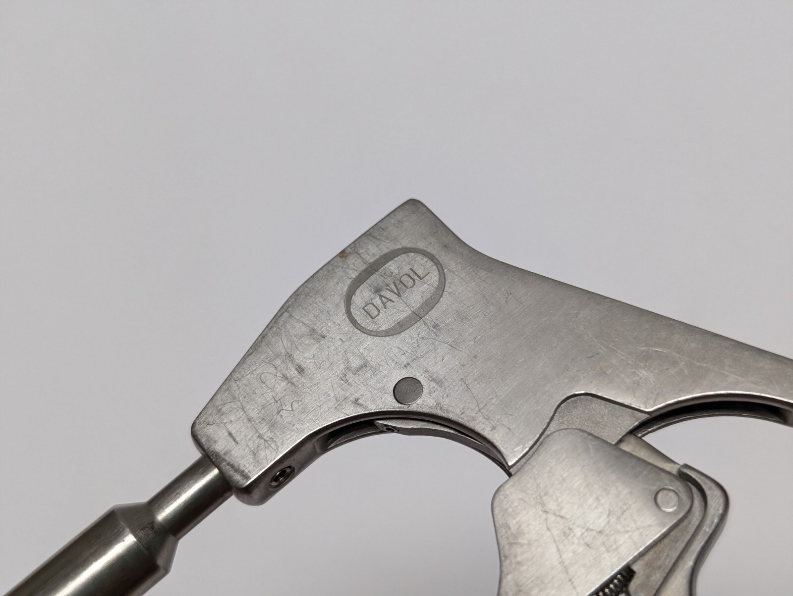 DAVOL 5875000 Grasper (USED).