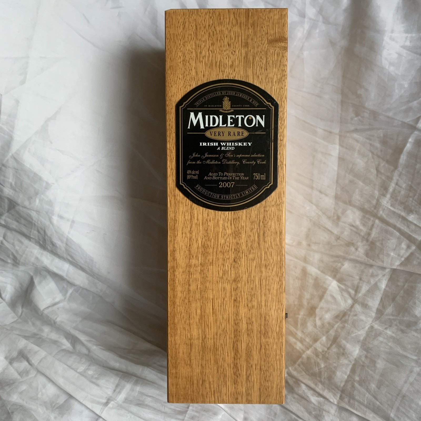 2007 MIDLETON Very Rare Irish Whiskey Wooden Box