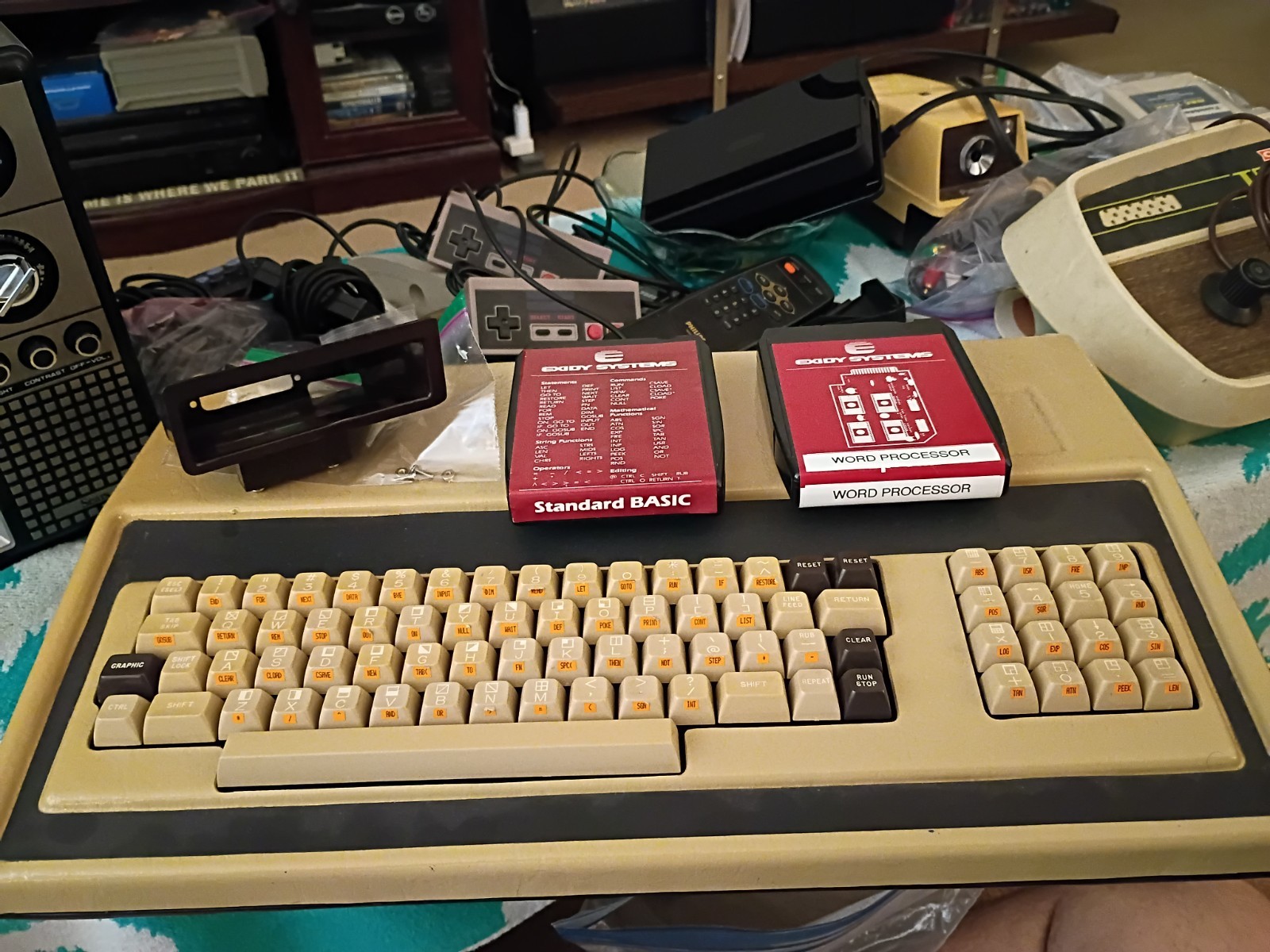 Rare Exidy Sorcerer Model DP 1000-1 Computer + Basic, Word Pacs & Guides Update!