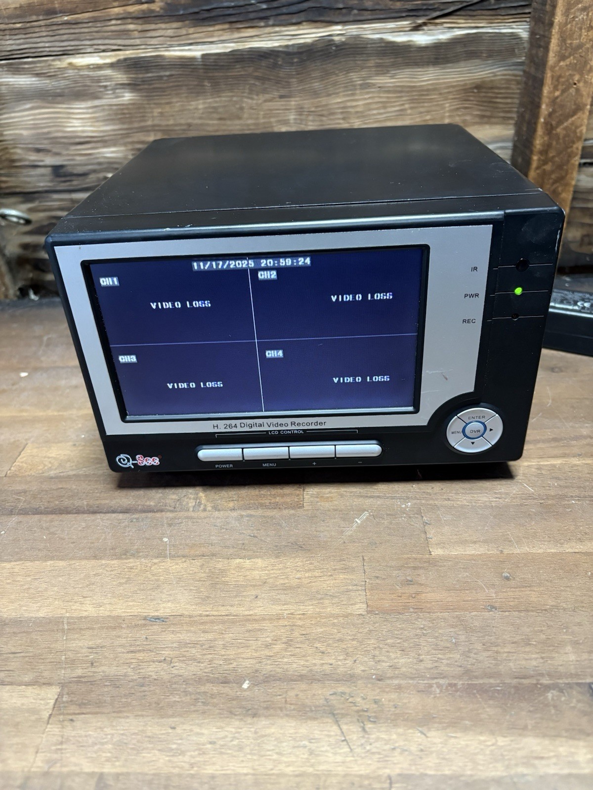 QSee 4channel Digital Video Recorder Model