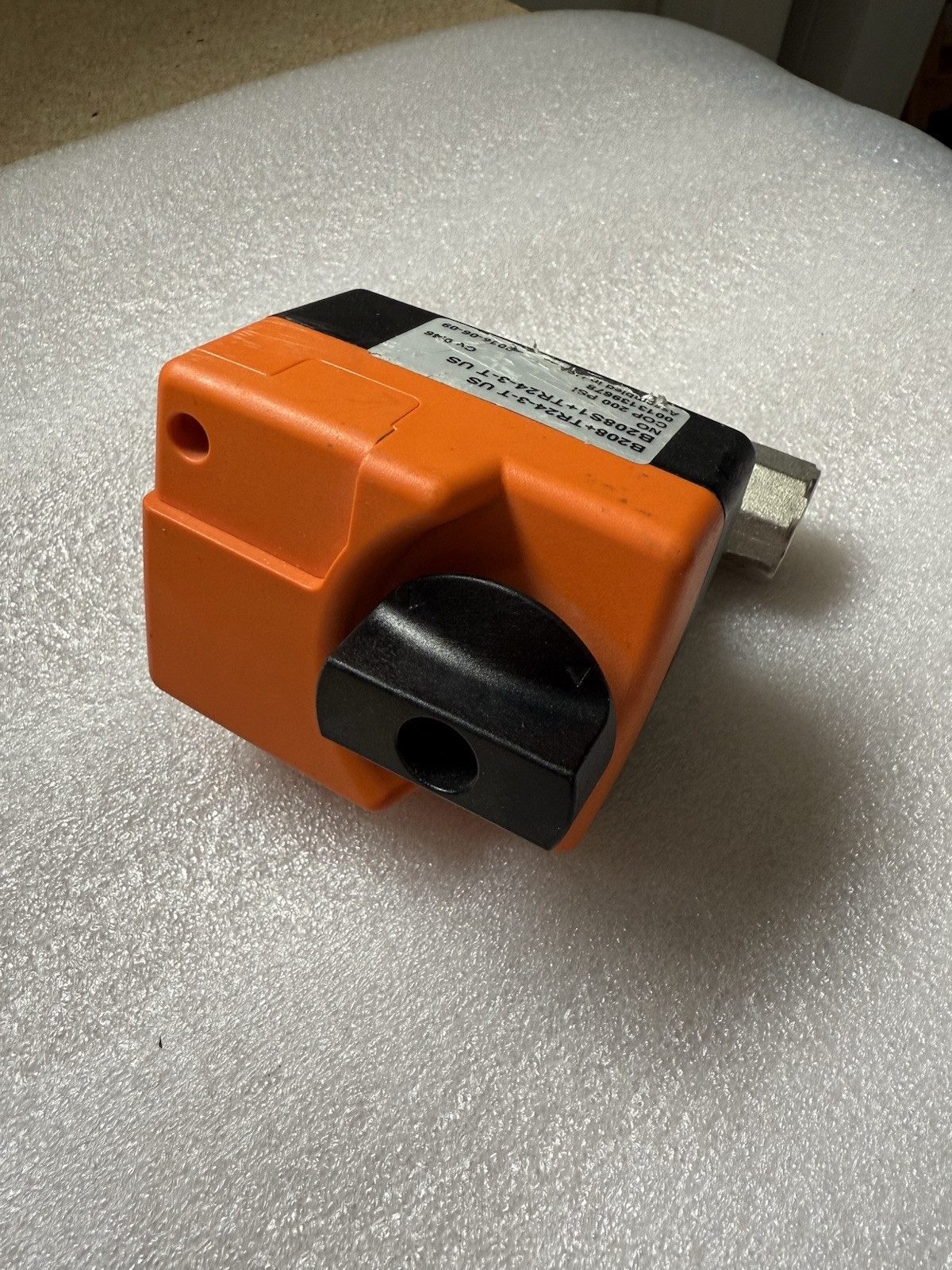 BELIMO B208+TR24-3-T US CHARACTERIZED CONTROL VALVE CCV 1/2" 2-WAY VALVE ACTUATO