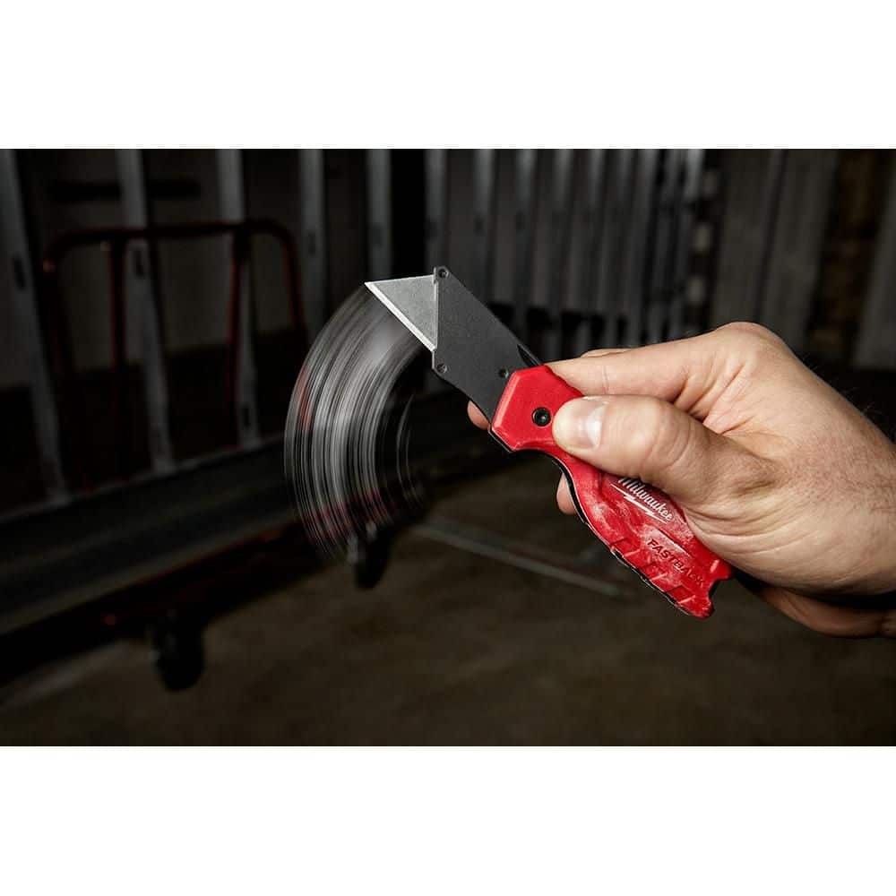 FASTBACK Compact Folding Utility Knife with General Purpose Blade