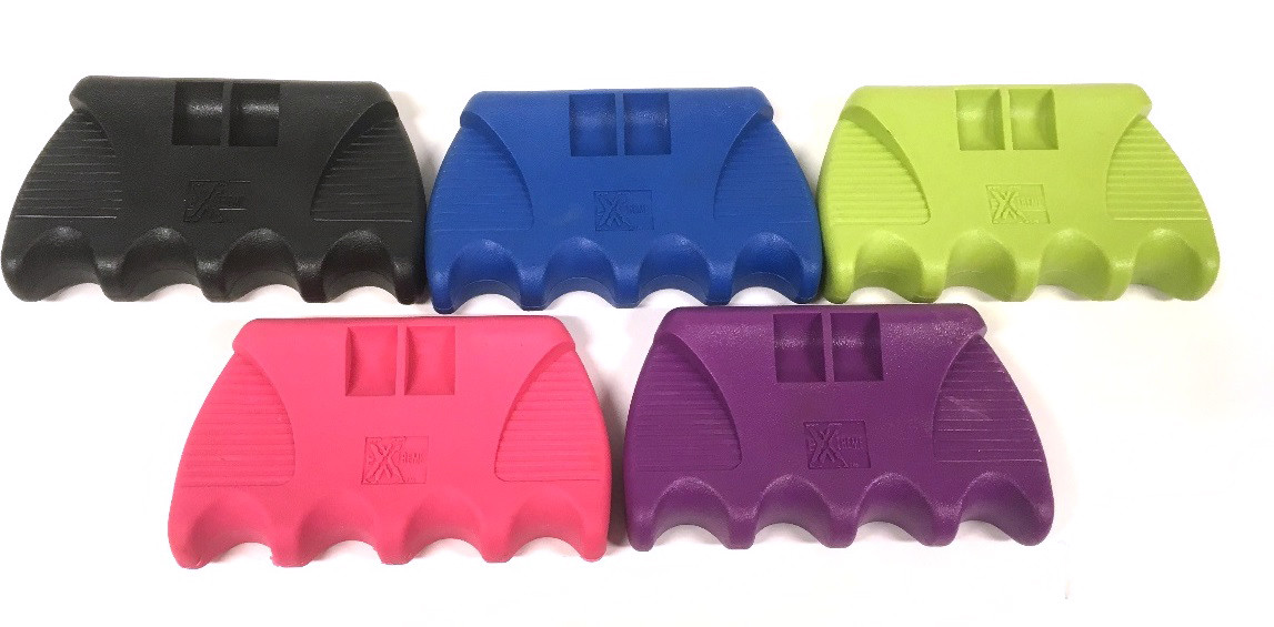 4 Cue Extreme Cue Holder - PLUS Holds Quarters - Portable - 5 Color Choices