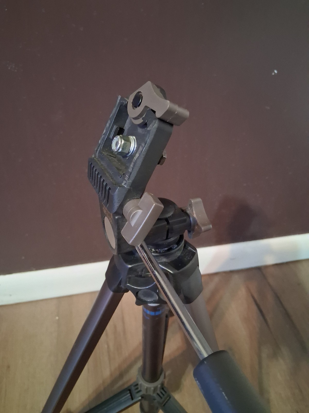 Titan QT II-350 Camera Tripod w/ Pan/Tilt Head, Quick Release Plate