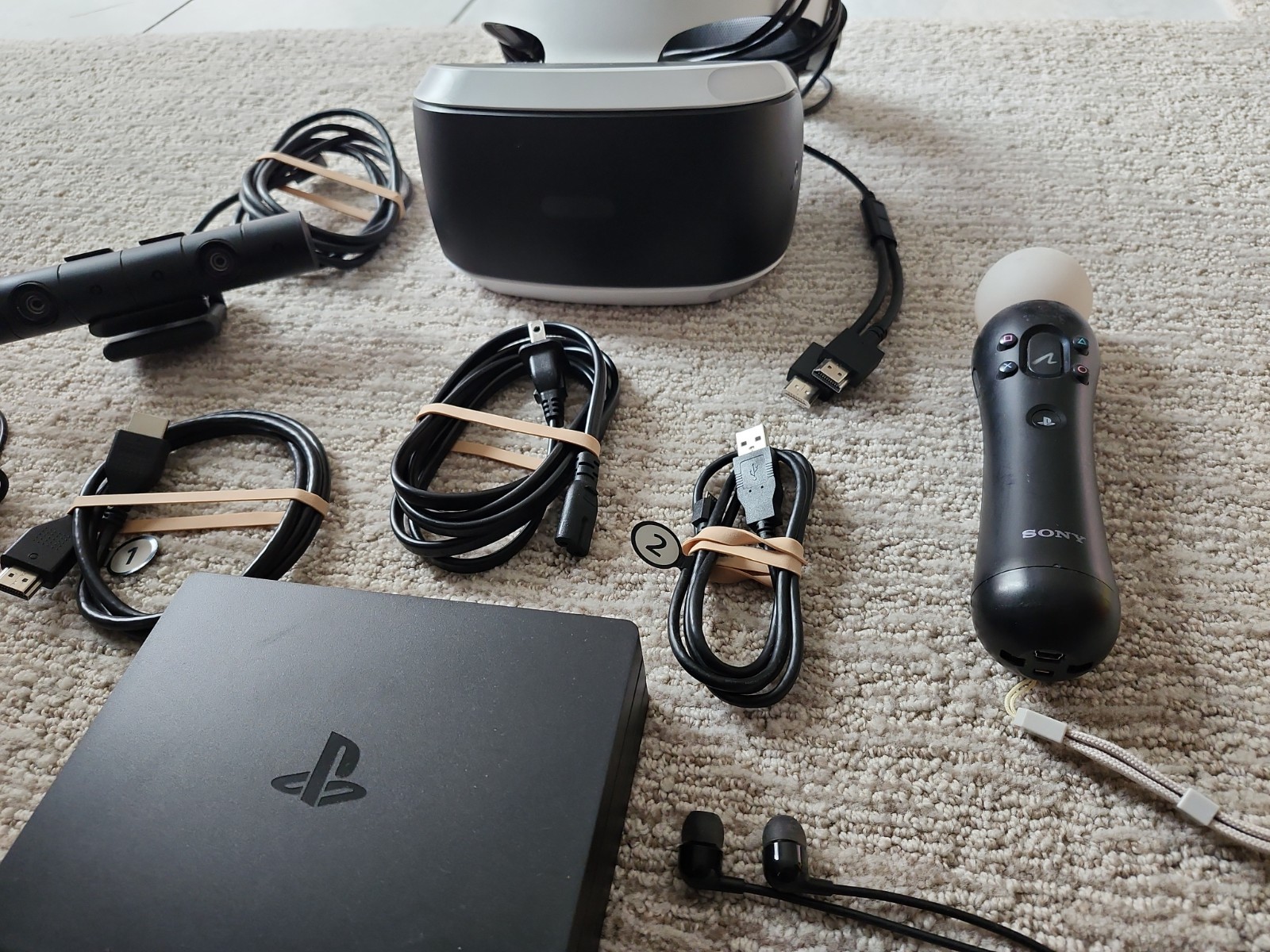 Sony PlayStation VR PSVR PS4 Headset Controller Camera Bundle Ships TODAY!