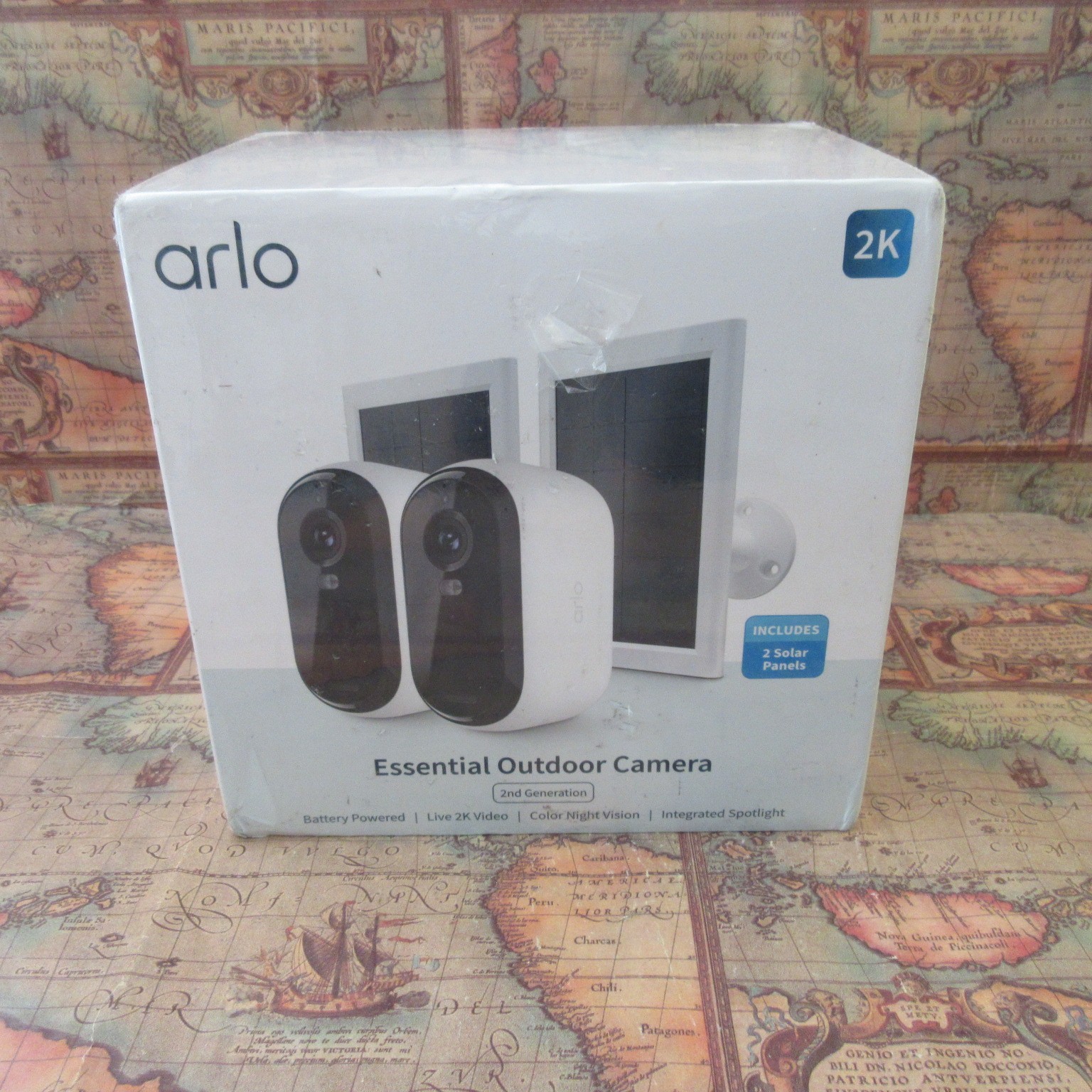 Arlo VMC3250-100NAS Essential 2-Camera Outdoor Wireless 2K + 2 Solar Panels