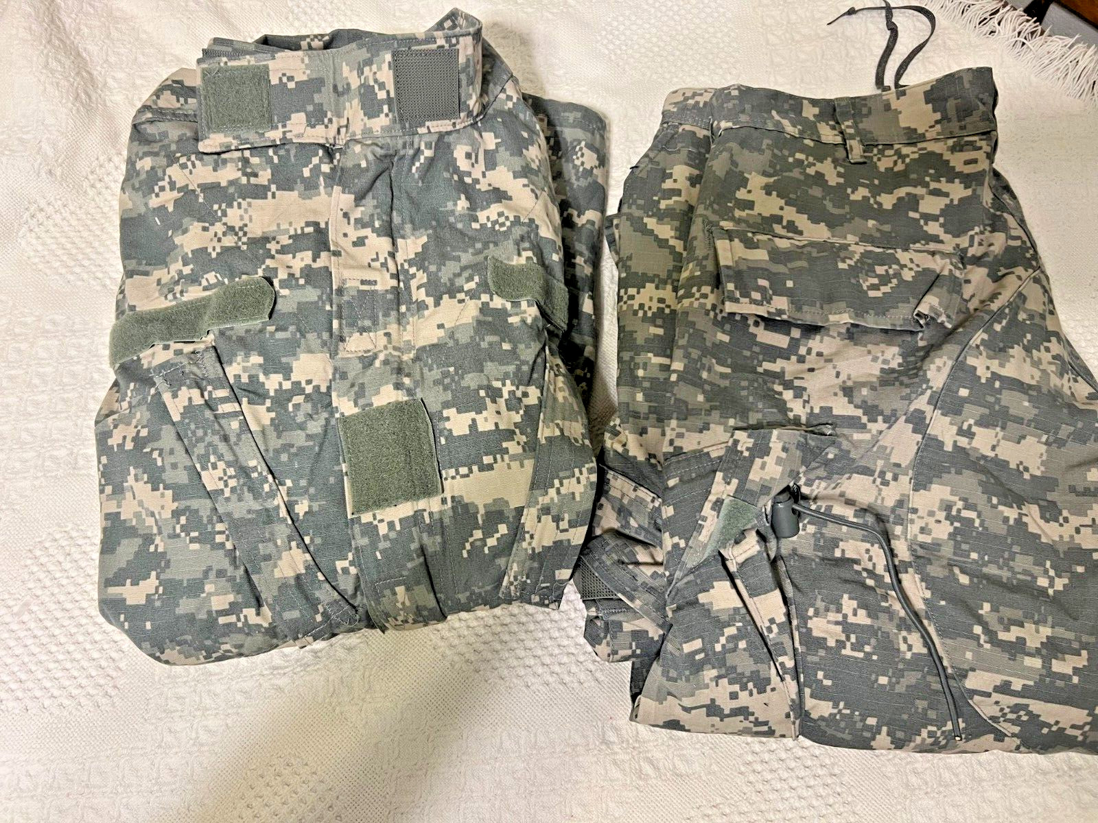 Primo US ARMY ACU UCP Digital Camo Uniform Set (Jacket and Pants)  Medium Long