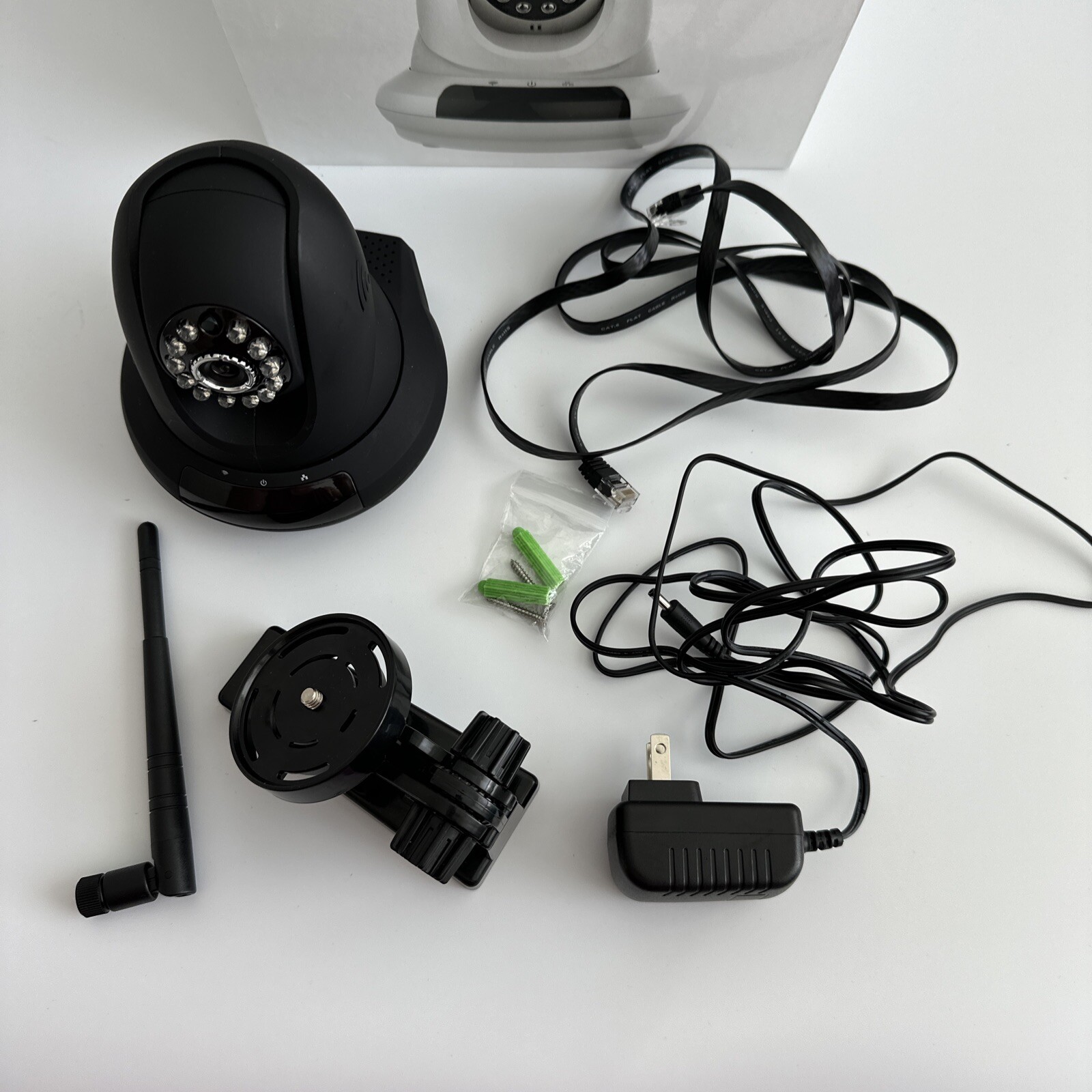 Cloud IP Camera IPC8 New Open Box