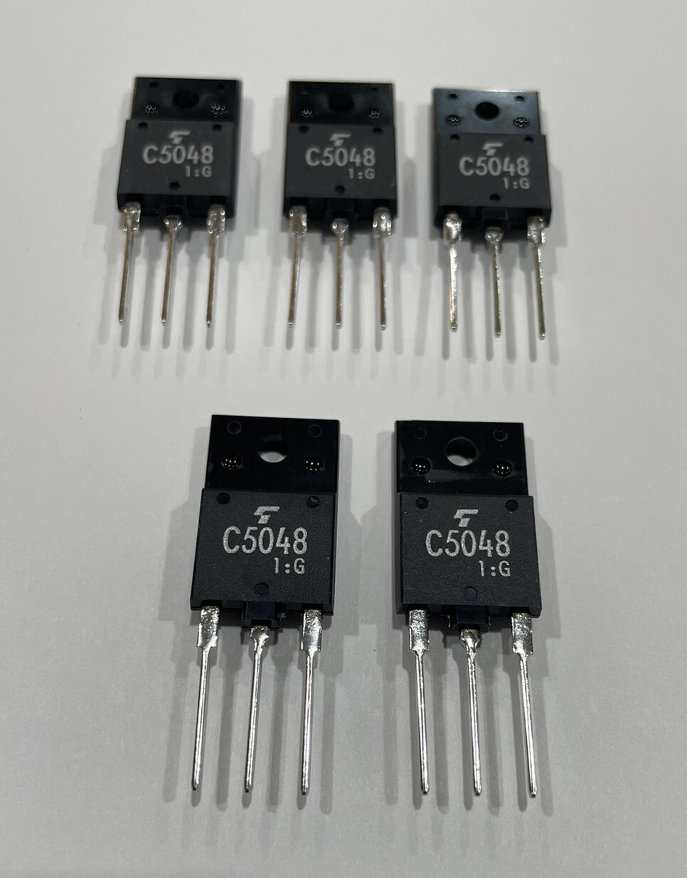 2SC5048 C5048 TRANSISTOR TOSHIBA (LOT OF 5)