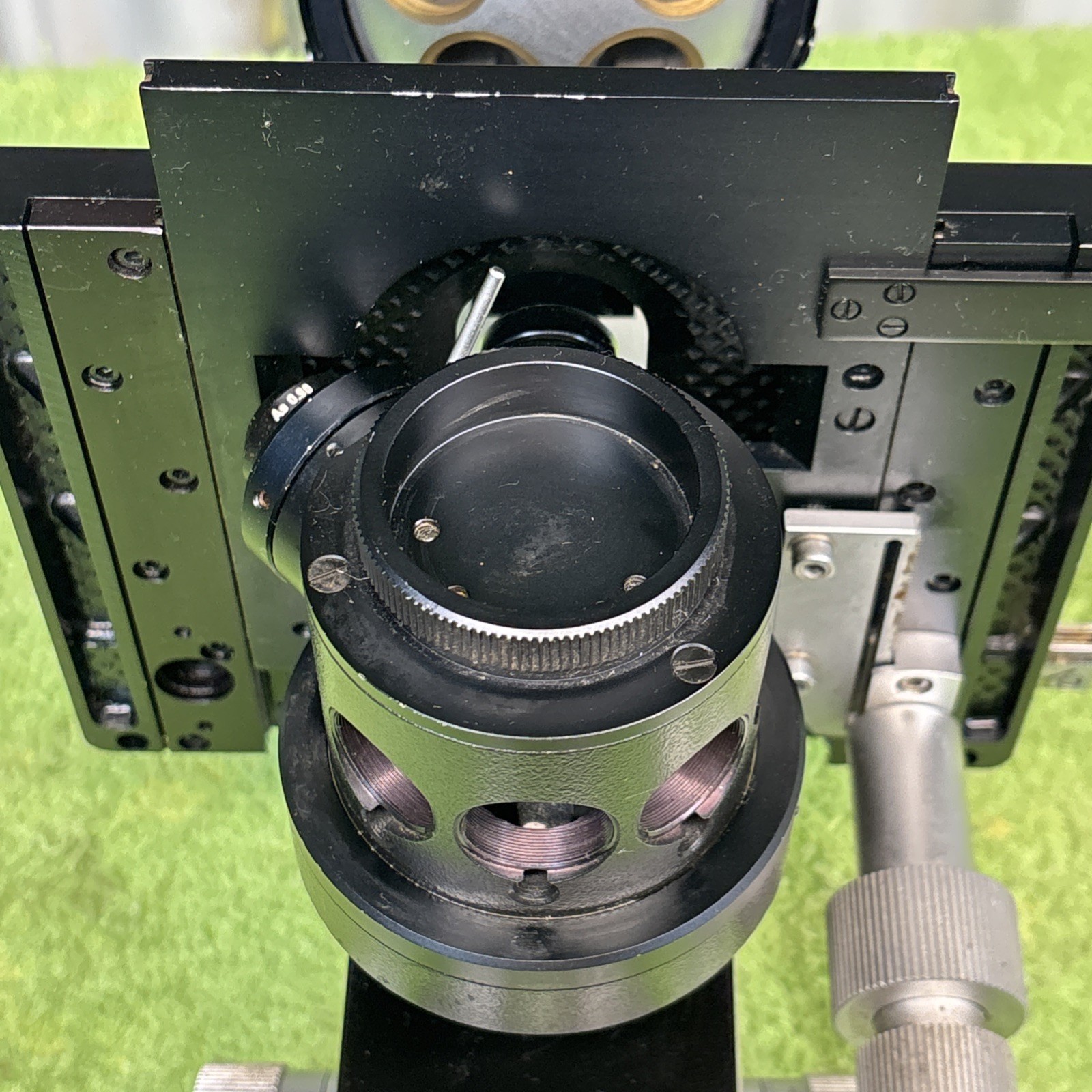 Ernst Leitz Wetzlar Microscope fluorescence? stage rotating mirrored condenser?