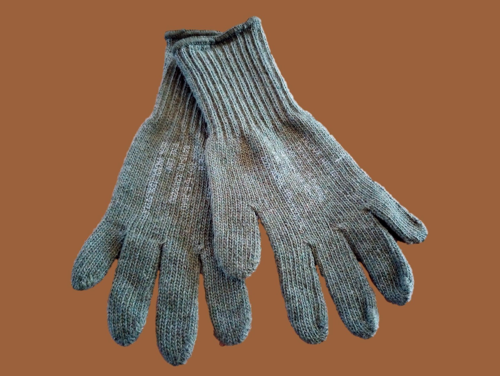 U.S MILITARY STYLE D3A COLD WEATHER GLOVE LINERS 85% WOOL 15% NYLON SIZE SMALL