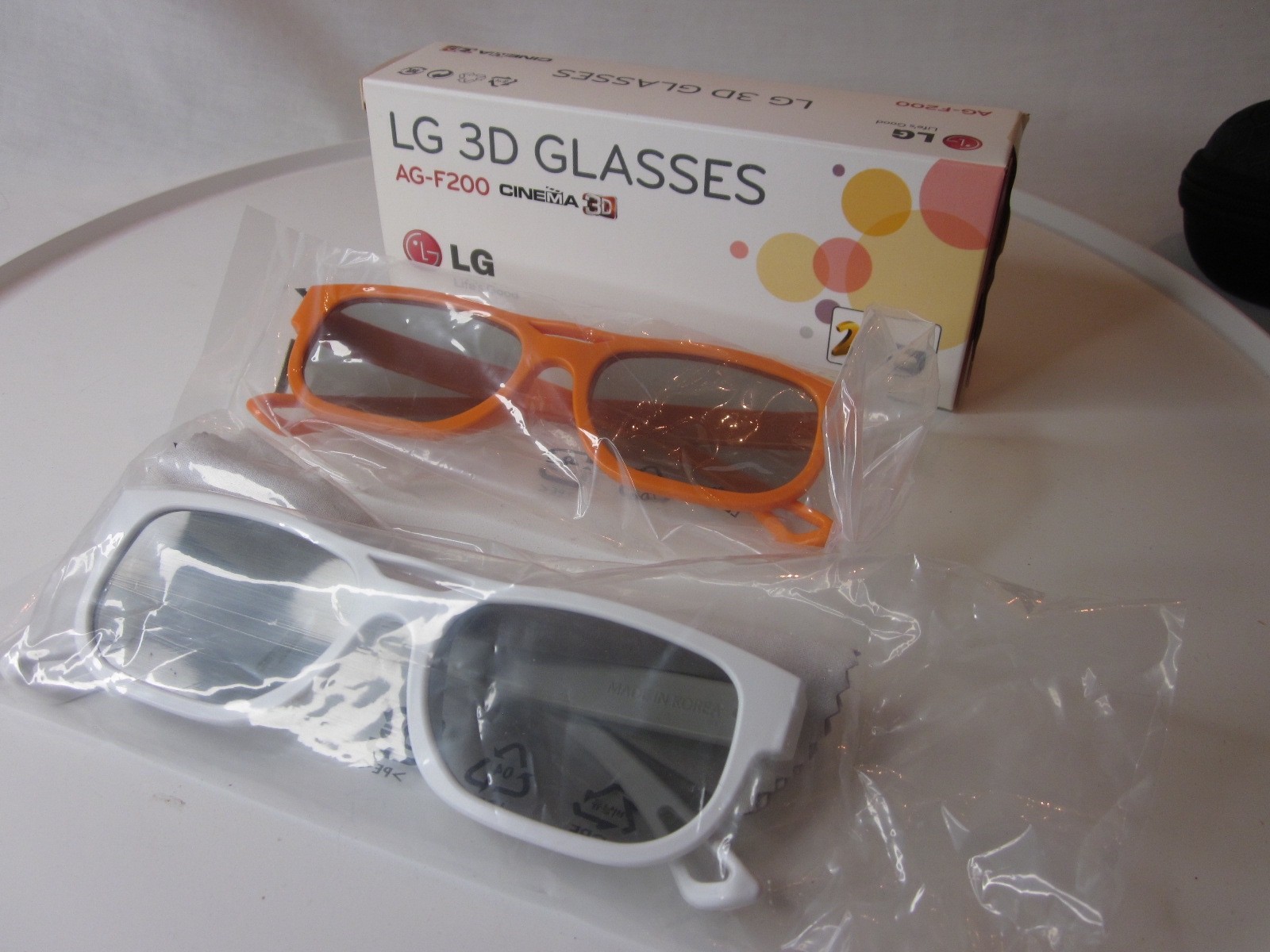 AG-F200 LG 3D TV Glasses 2 Pairs Cinema Brand New NOS