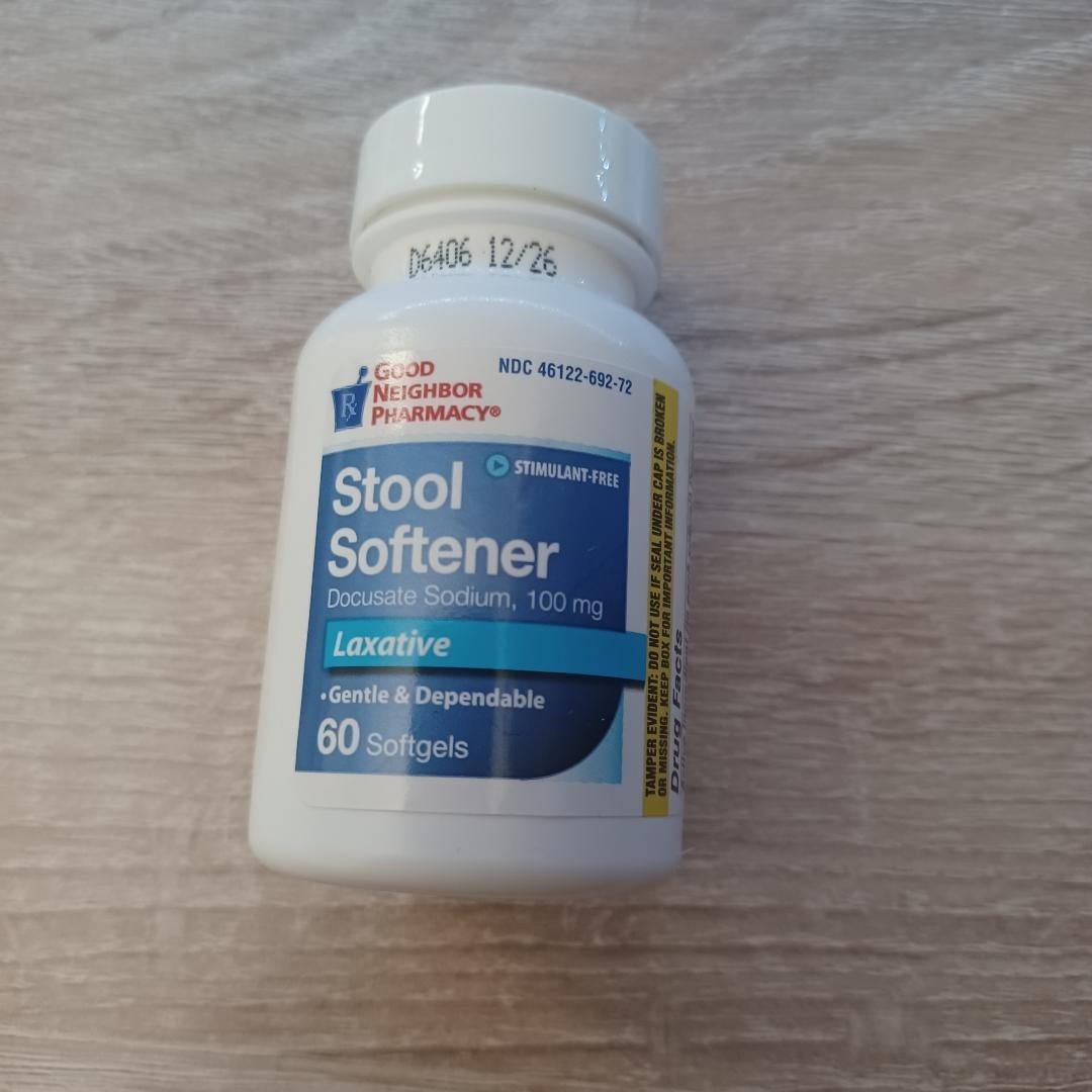 Good Neighbor Pharmacy 60 Count Softgels 100MG Exp 12/26 Stool Softener