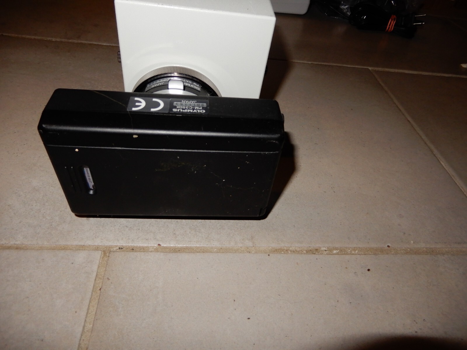 Olympus PM-C35DX 35MM Microscope Camera with PM-DA35DX Adapter and U-SPT Lens