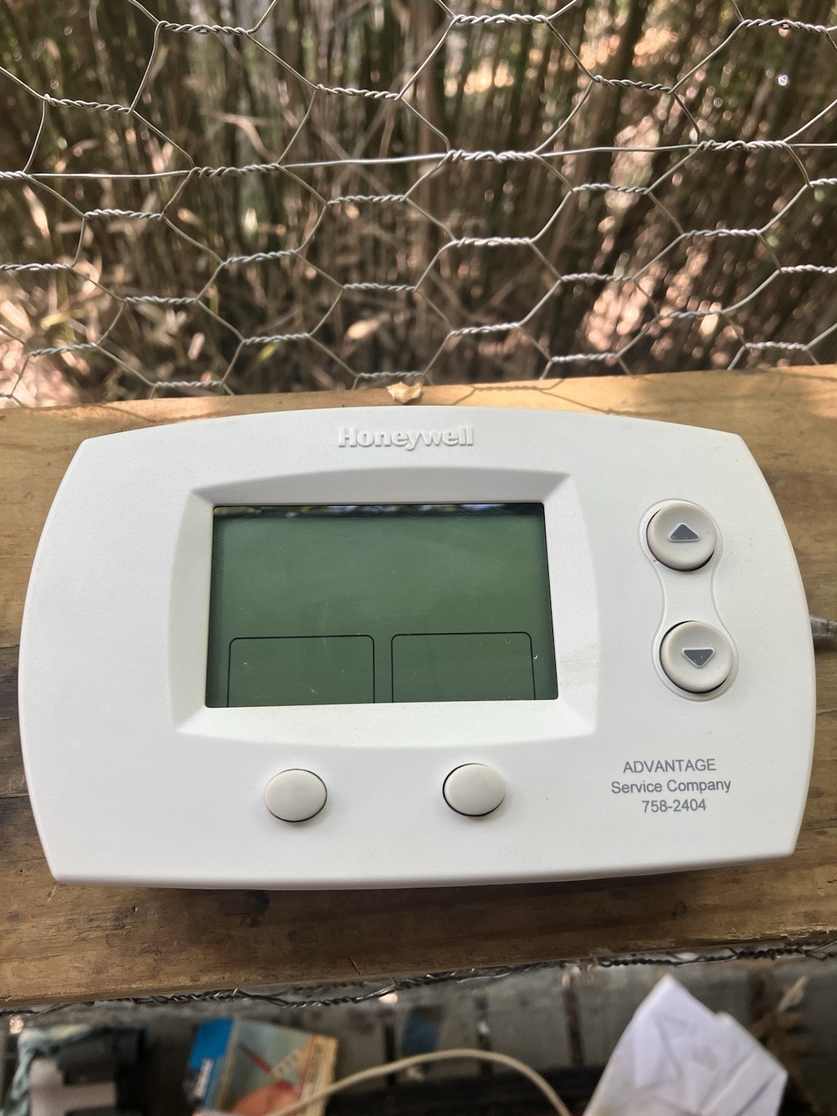 Honeywell FocusPRO 5000 Digital Thermostat TH5110D1022