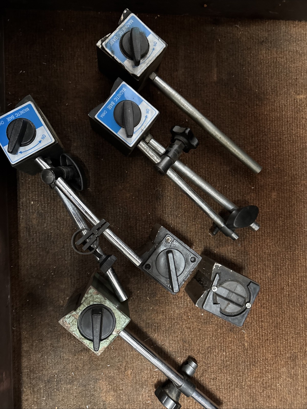 Lot Of 6 Magnetic Bases
