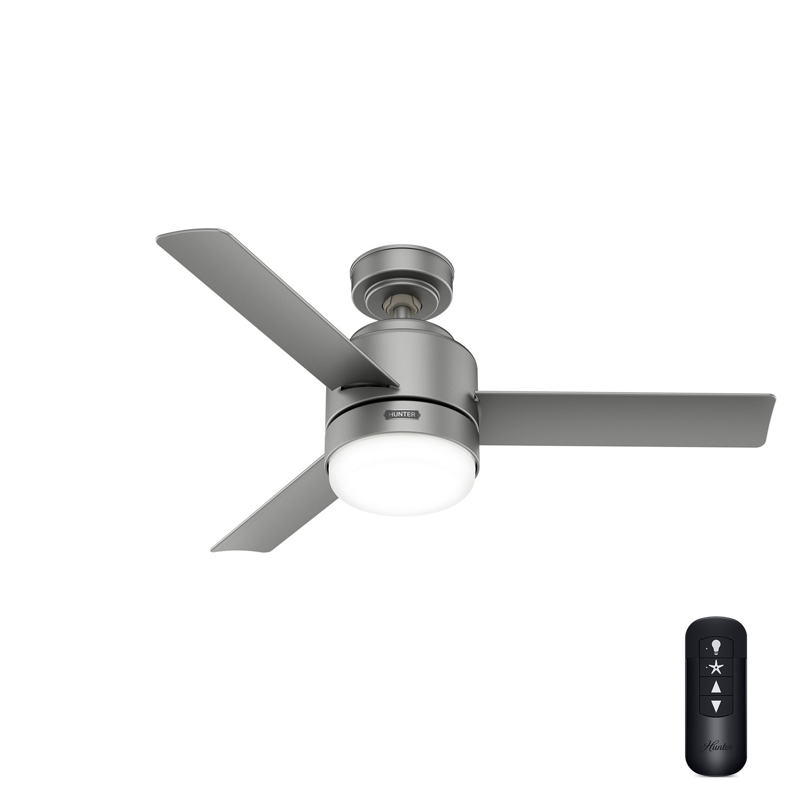 Hunter Fan 44 in Matte Silver Outdoor Ceiling Fan with Light and Remote Control