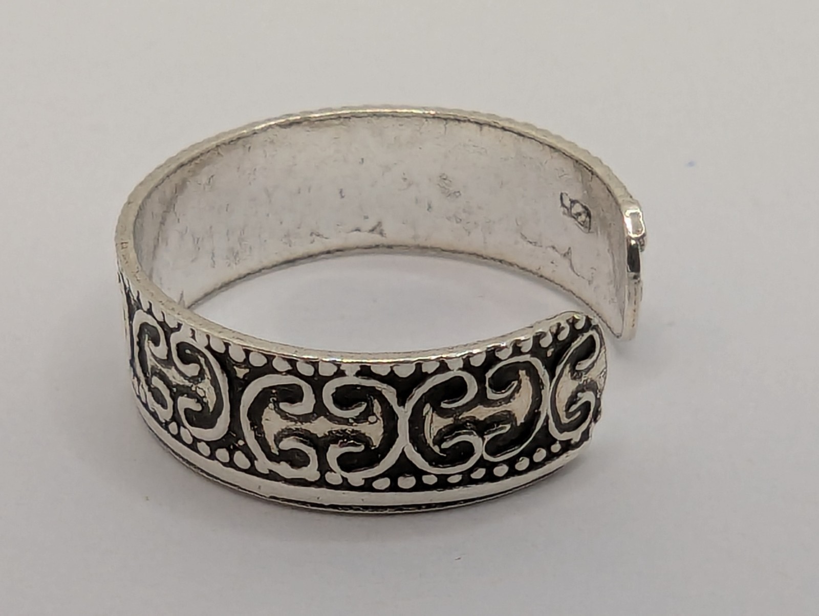 Sterling Silver Toe Ring. Filigree Design. Adjustable Size. 925 Sterling Silver