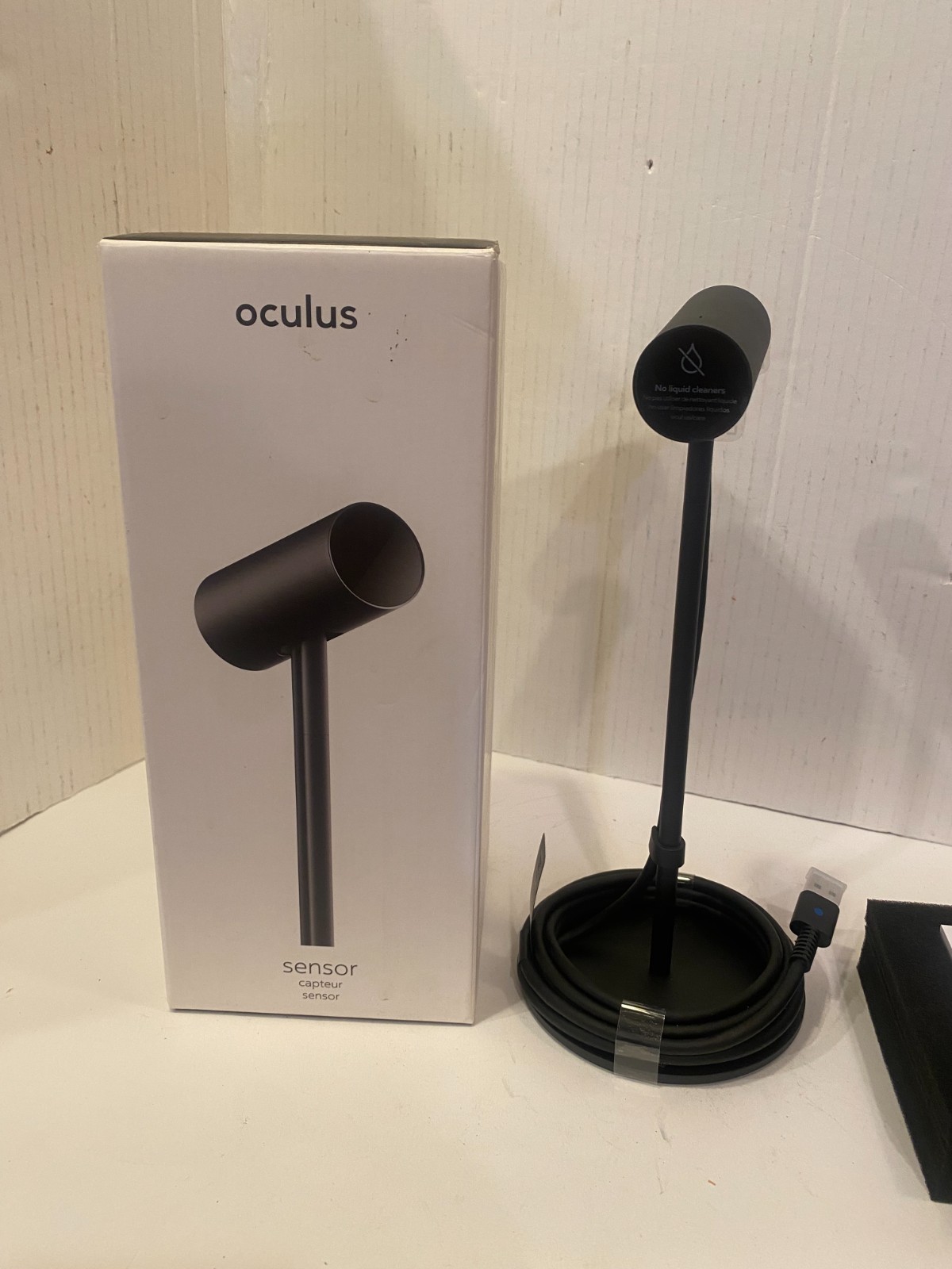 Oculus Rift VR Virtual Reality CV1 Sensor 3P-A Black New Open Box