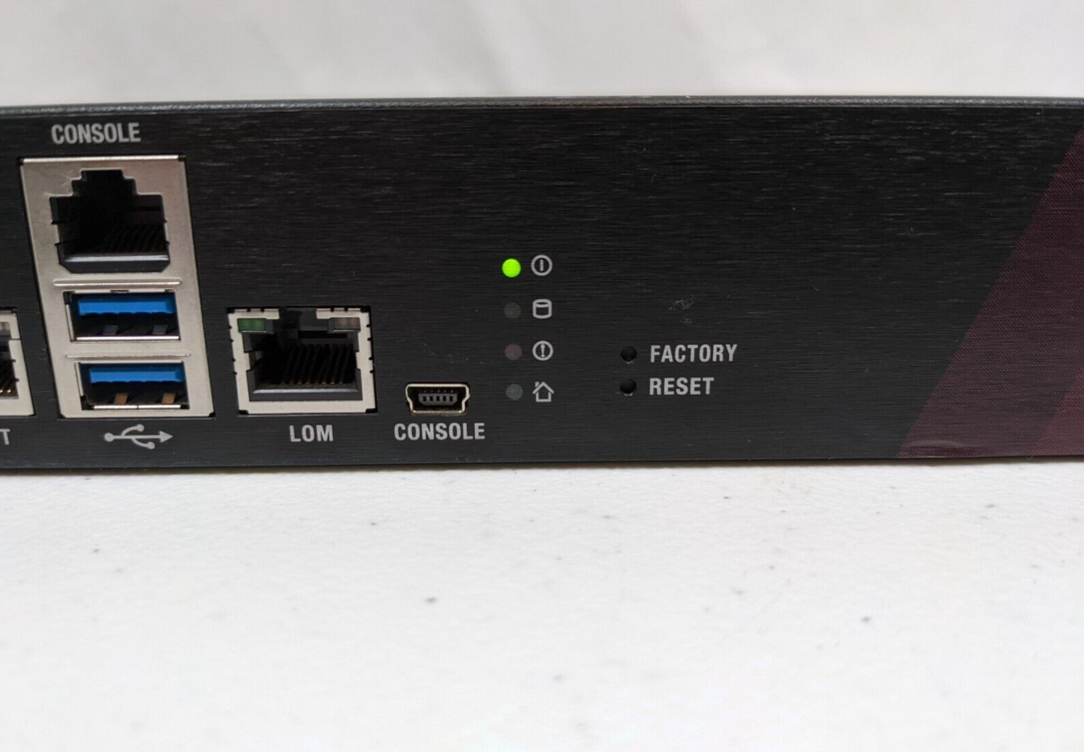 Check Point 5200 PB-20 100-240V Firewall Network Security Appliance
