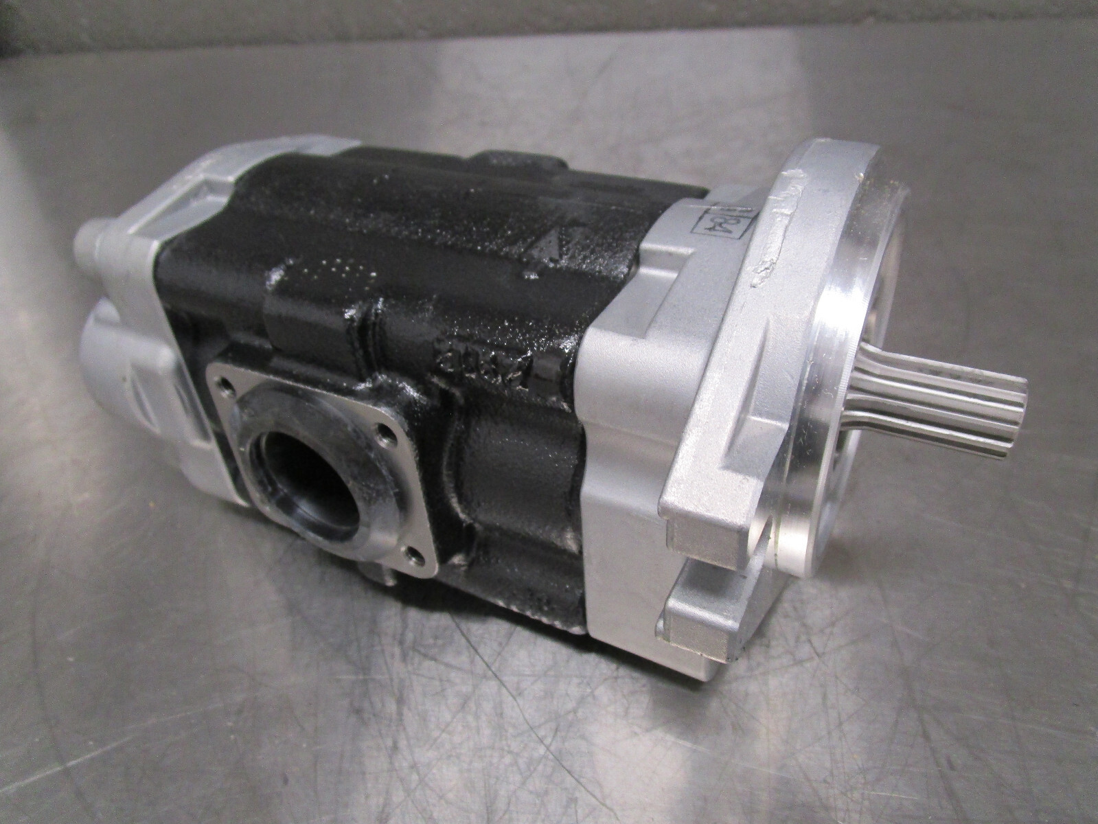 New Hydraulic Pump 1022-1251 D1-25.10R840 for Shimadzu