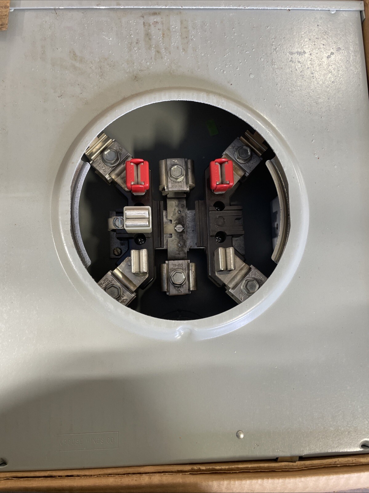 Crouse Hinds Arrow Hart Meter Socket RS192C 1 PHASE 3WIRE 200A TYPE 3R 4 JAWS
