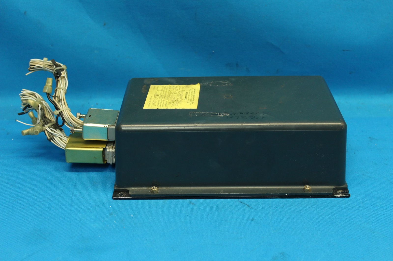 Used Piper PA-31-350 Bendix Computer Amplifier p/n 4000288-8504, CA-814A (26182)