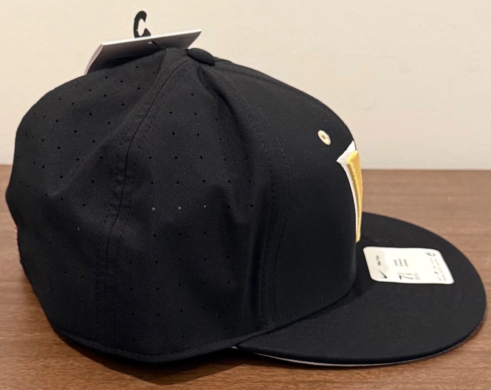 Nike True Vanderbilt Commodores Baseball Black On-Field Fitted Aero Hat 7 3/8