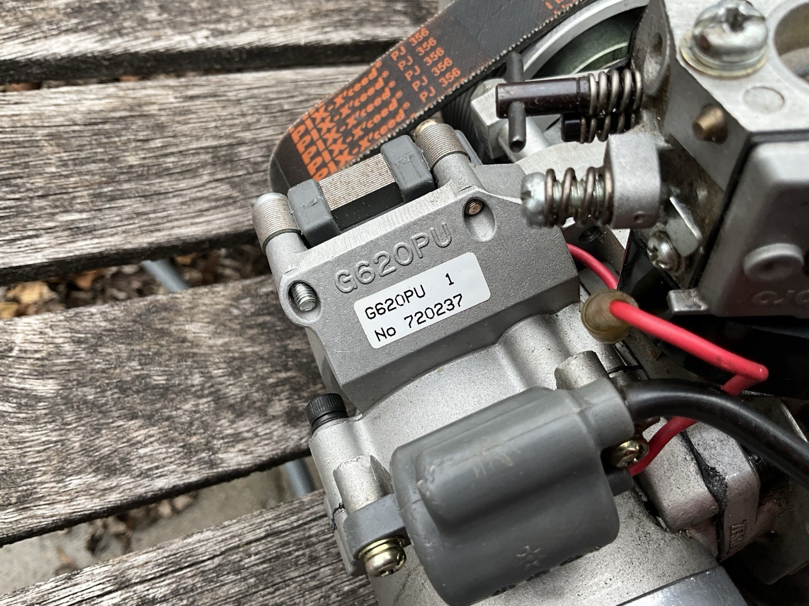 Zenoah G-62 Engine with Mick Reeves torque master unit.
