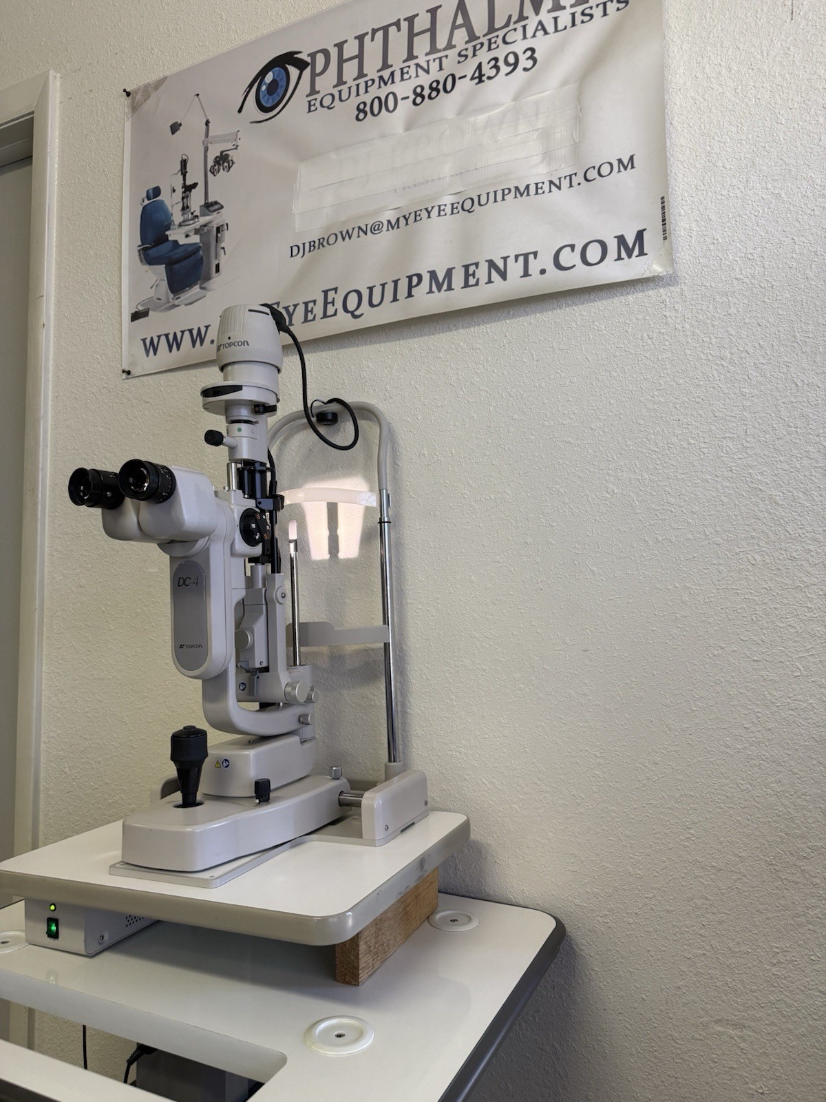 Topcon SL D7 With DC-4 Camera Attachment