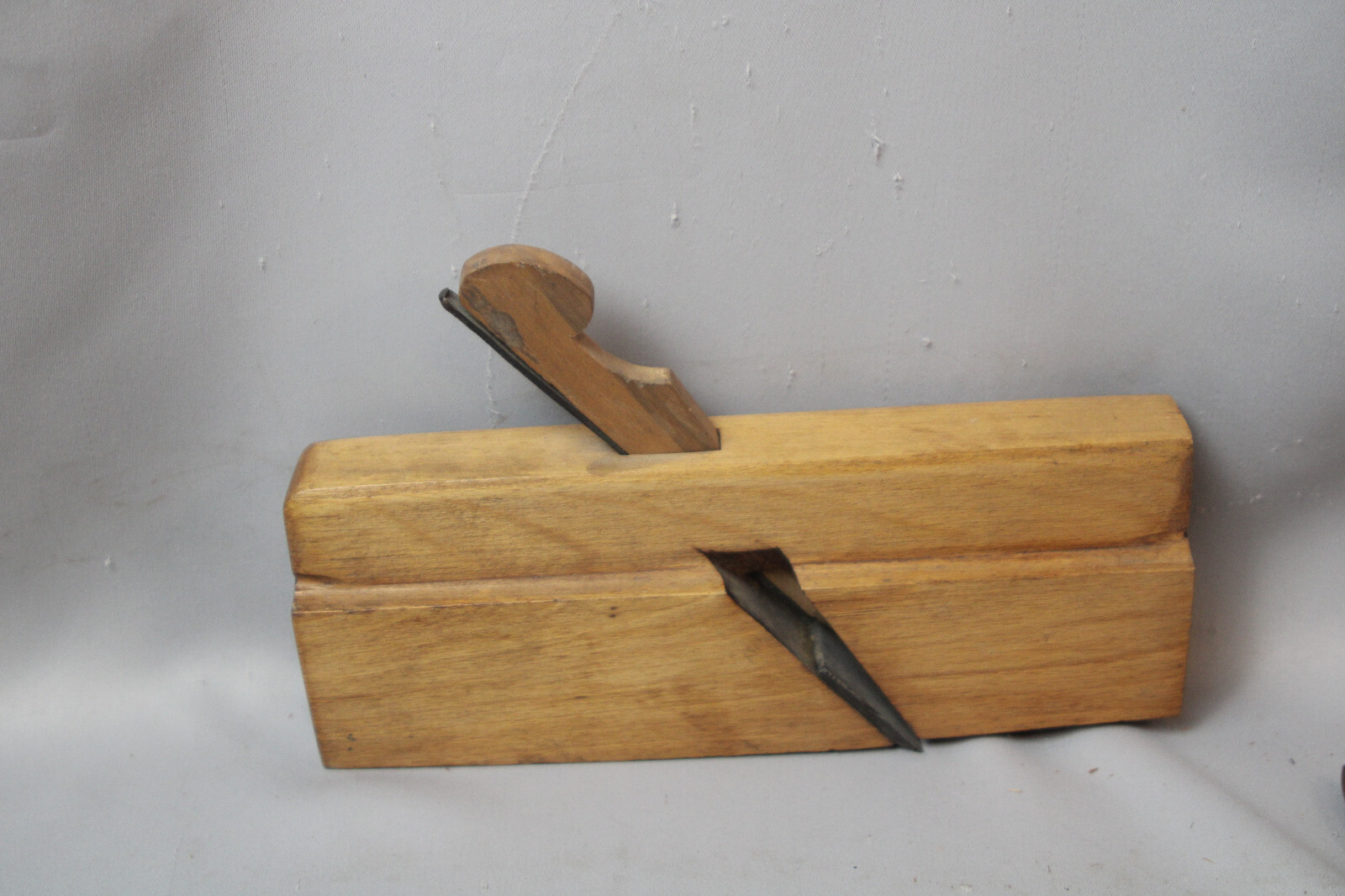 MINT Fine User 1-1/4" Hollow Moulding Carpenters Woodworking Plane Inv#LC82